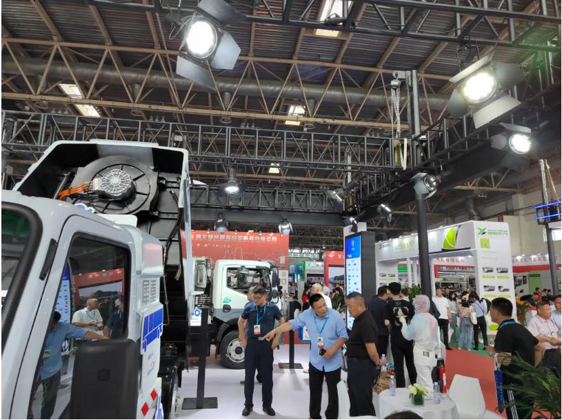 Seazon Motor Shines at CEPE Exhibition, Leading the New Trend in New Energy Sanitation Industry