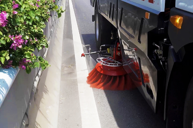 18T Washing Sweeper