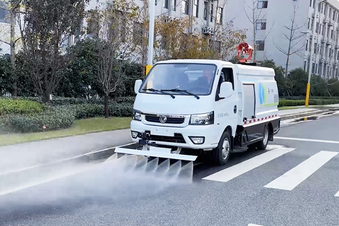 4.5T Road Maintenance Vehicle