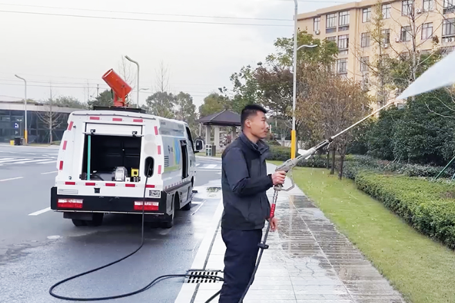4.5T Road Maintenance Vehicle