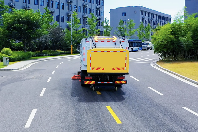 18T扫路车