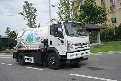 12T吸污车