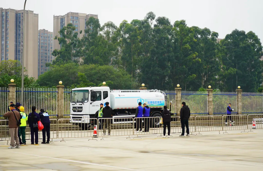 犀重汽车助力成都环卫技能大赛，为城市环卫事业注入新动力