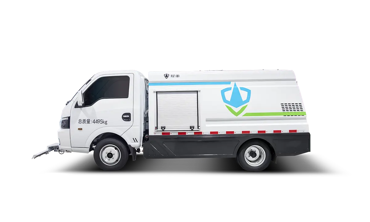 4.5T路面养护车