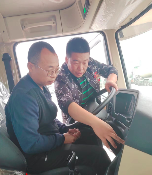 冬日暖阳，服务相伴｜犀重汽车“冬季送温暖，服务伴您行”活动火热进行中